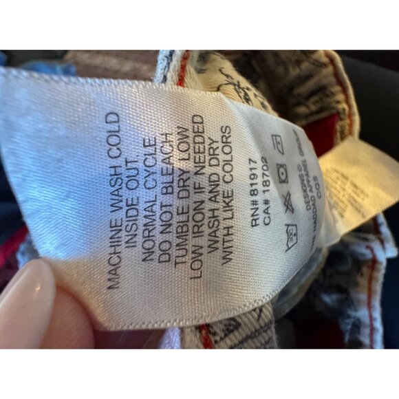 Levi's Shorts Boys 3T Blue Denim Cargo‎ Carpenter Jean Shorts Outdoor Gorpcore - Picture 12 of 12